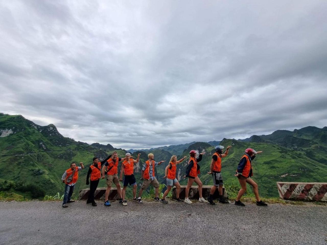 Ha Giang City Hostel Екстер'єр фото