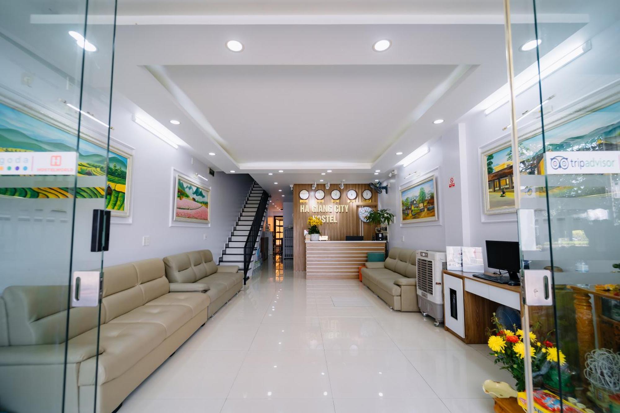 Ha Giang City Hostel Екстер'єр фото